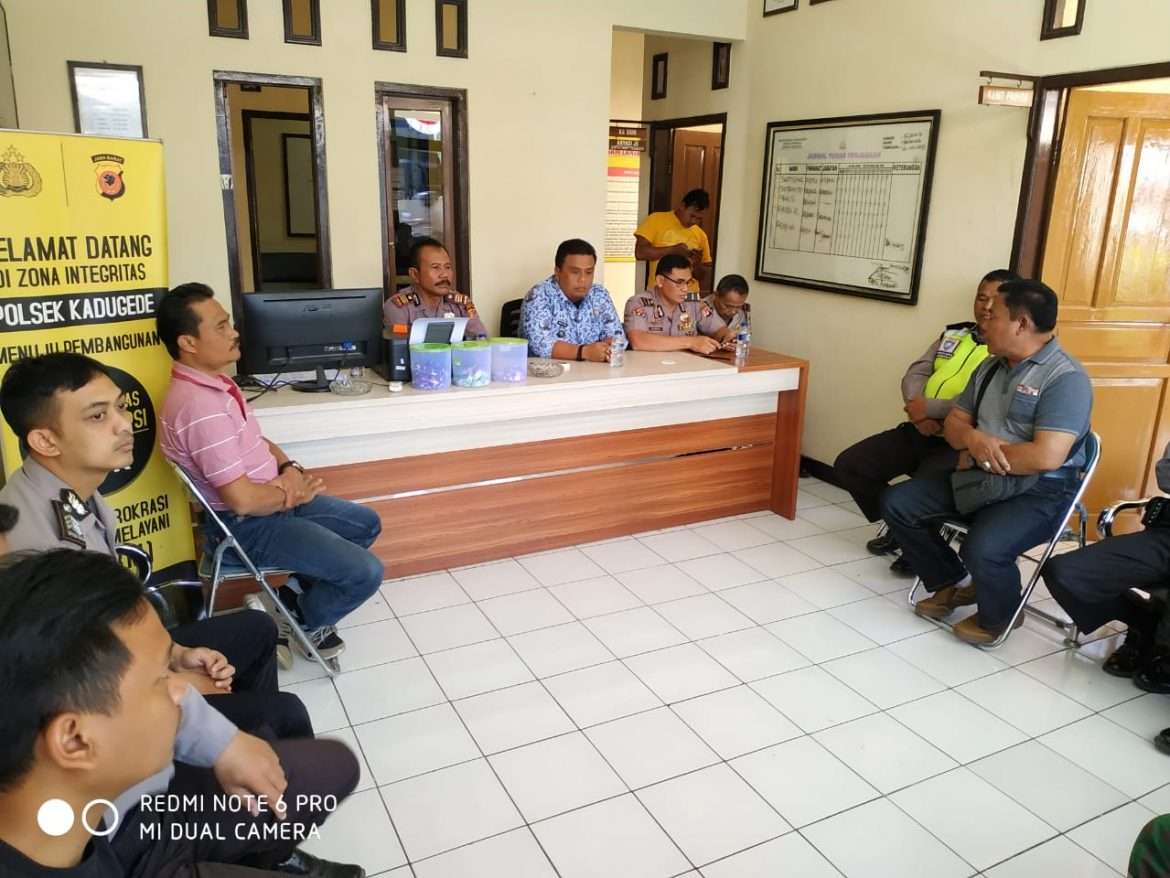 Polsek Kadugede Kuningan Adakan Pisah Sambut Anggotanya