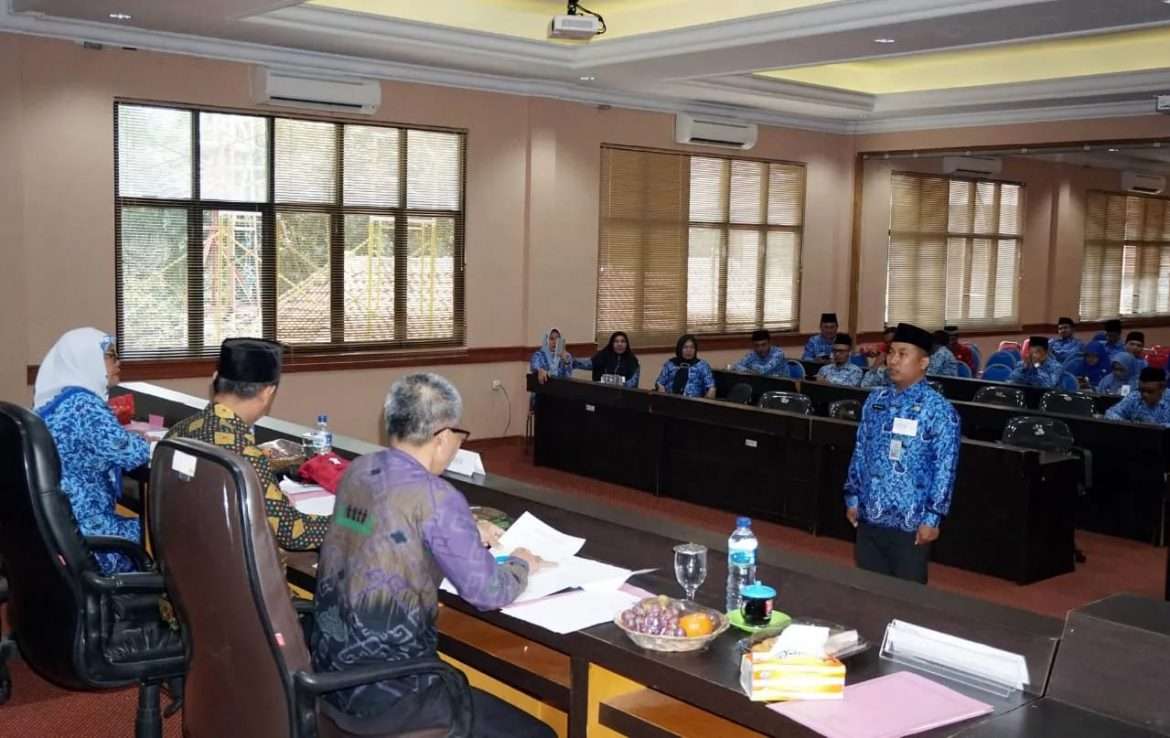 HUT RI Ke-74, Pejabat Pemkab Lamsel Ikuti Lomba Pengucap Panca Prasetya Korpri dan UUD 1945