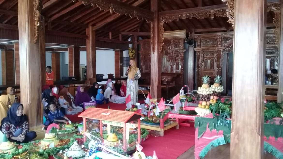 Angota DPRD Hadir di Acara Pergantian Tahun Desa Tegal Waru