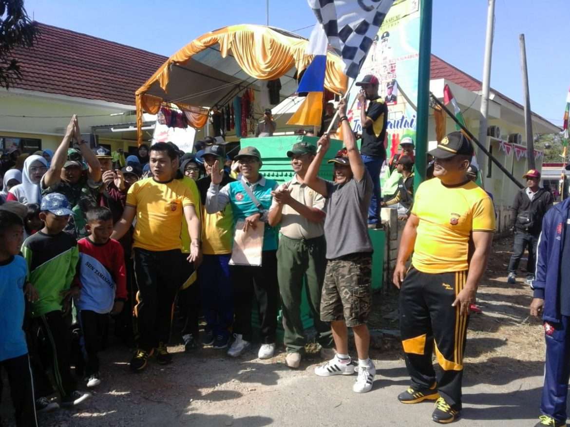 Meriahkan Hari Jadi Kabupaten Sukabumi Kecamatan Ci Emas Gelar Jalan Santai