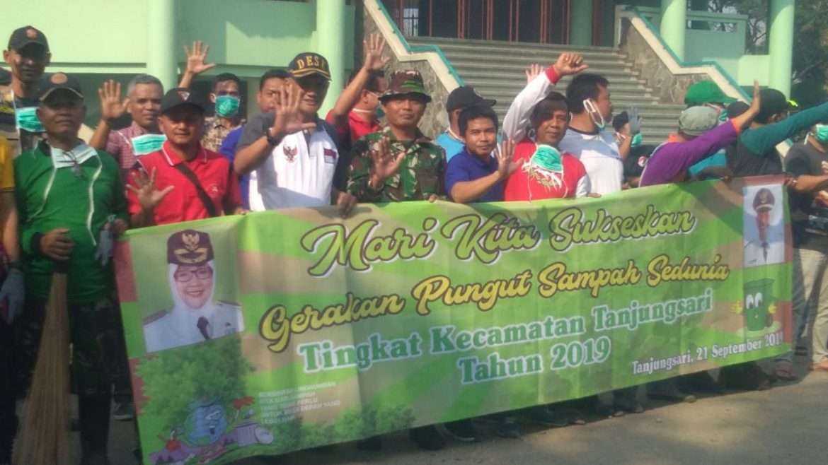 Kecamatan Tanjungsari Gelar Gerakan Pungut Sampah Sedunia