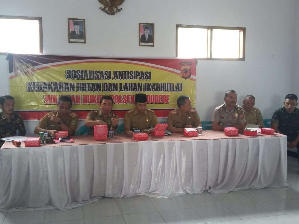 Polsek Kadugede Kuningan Sosialisasikan Antisipasi Kebakaran Hutan Dan Lahan
