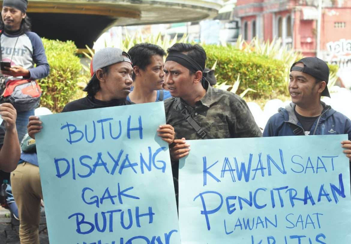 LJS Gelar Aksi Tolak Kekerasan Terhadap Kebebasan Pers Dan RUU KUHP Kontrovesi