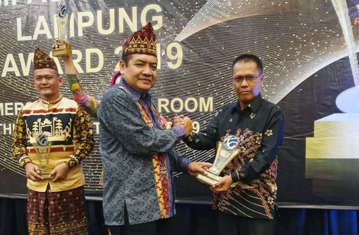 Malam Kompas Gramedia Lampung Award, Lamsel Terima Dua Penghargaan Inovasi Daerah