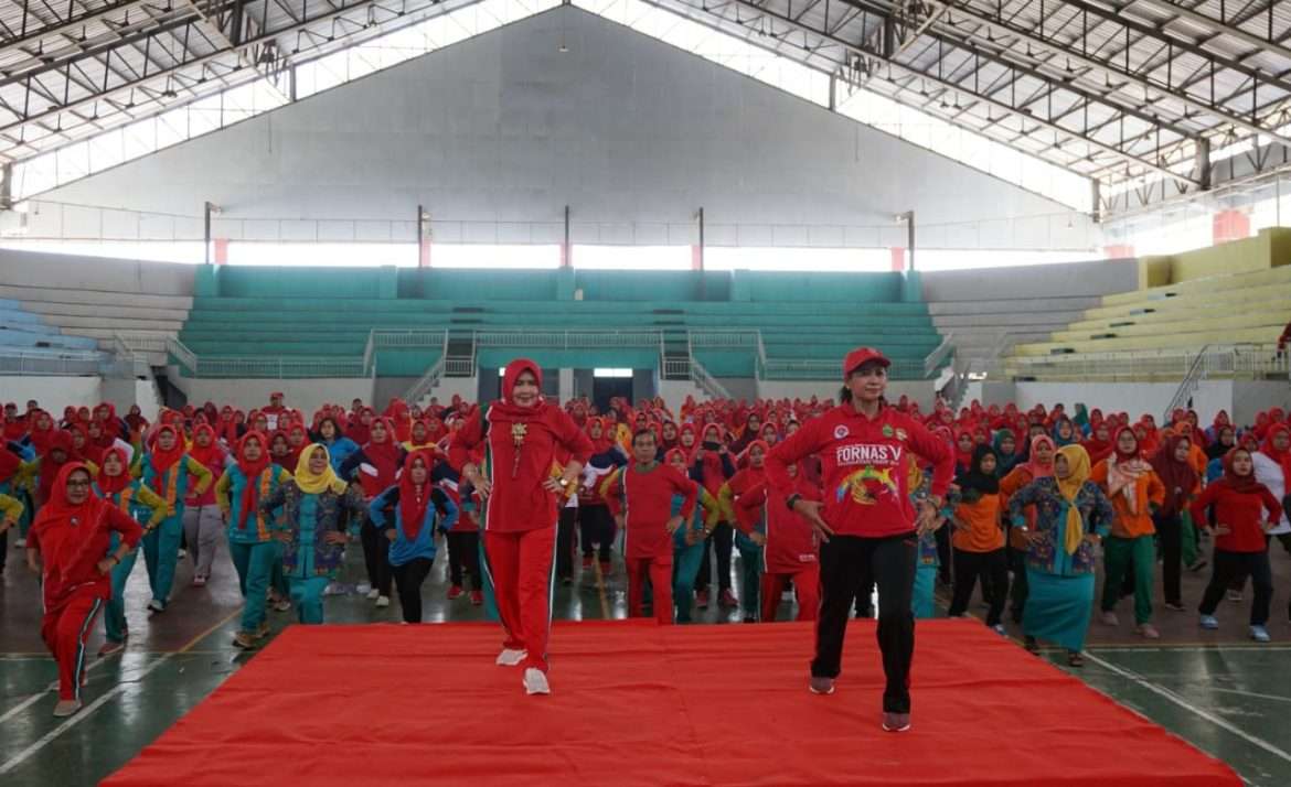 Buka Pelatihan Senam Irama, Winarni Minta Tenaga Pendidik Ajarkan Olah Raga Sejak Usia Dini