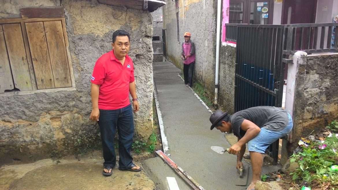 Kelola Dana Desa Untuk Jalan Lingkungan