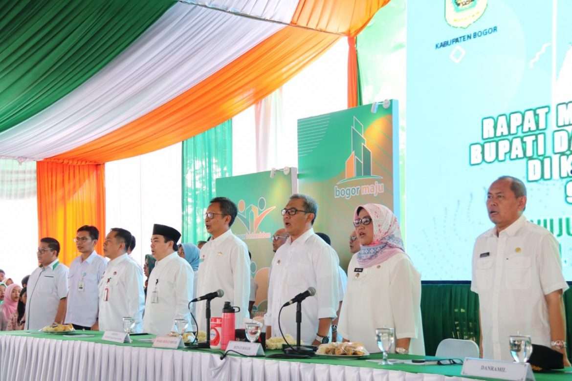Bupati Bogor : Jangan Khawatir Dokumen Kependudukan Diantar Langsung ke Rumah Masing-masing