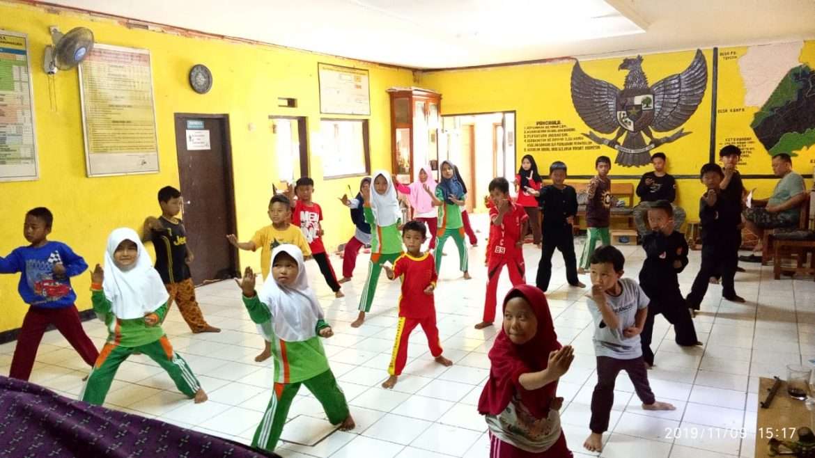 Paguron Mustika Putra Pasundan Gecar Kenalkan Seni Pencak Silat Tehadap Anak Sejak Usia Dini