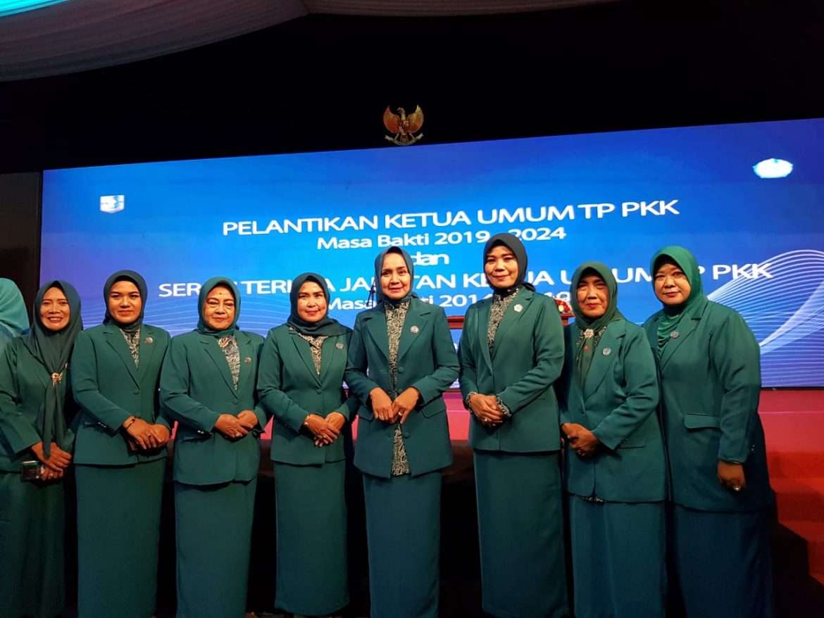 Ketua TP PKK Lampung Selatan Hadiri Pelantikan Ketua TP PKK Pusat