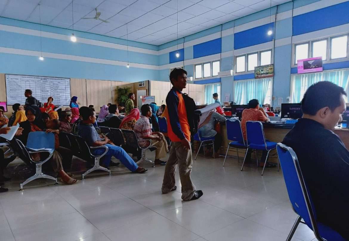 Pelayanan Satu Loket Disdukcapil Permudah Pencari Data Kependudukan
