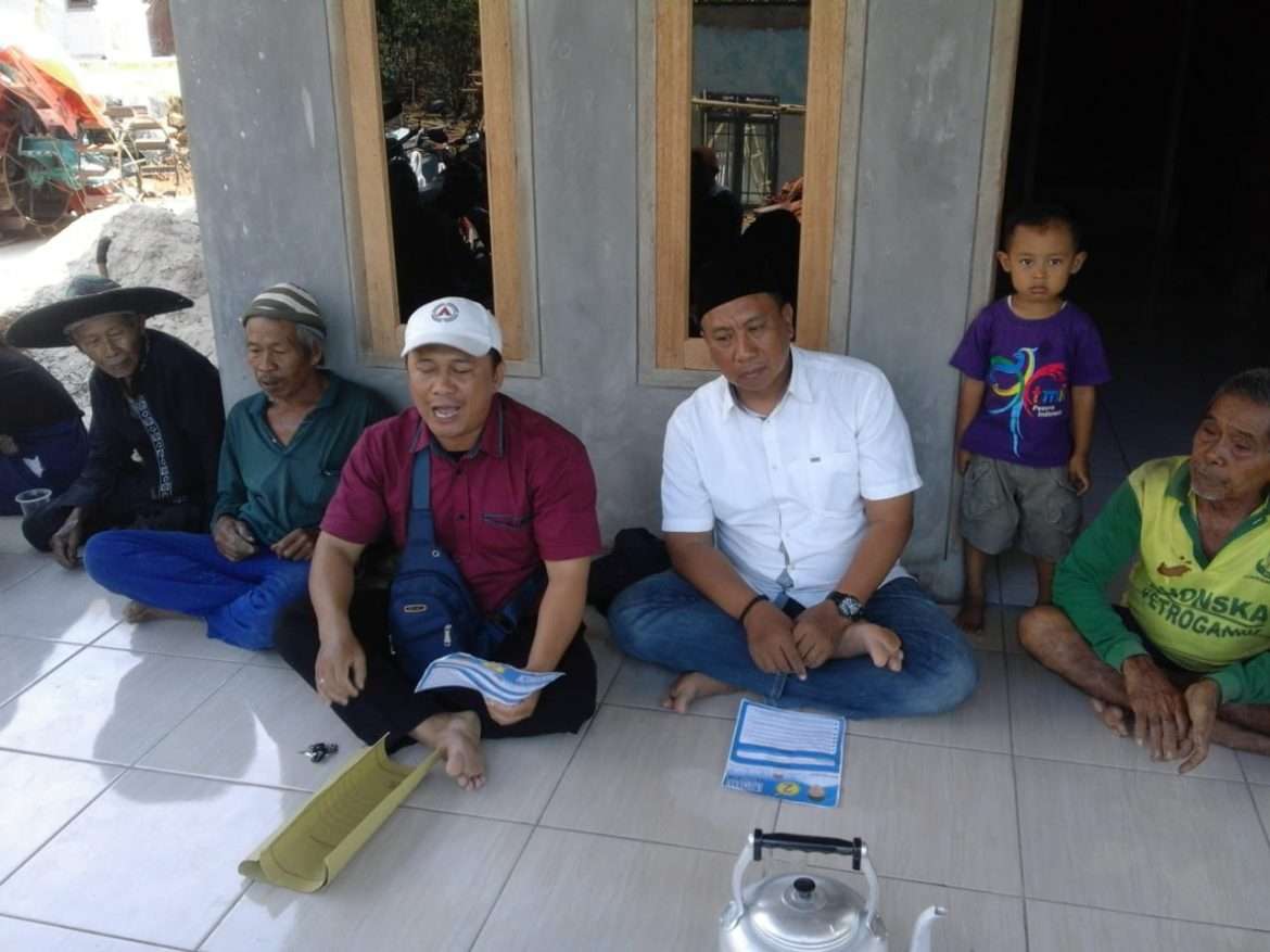 Bayu Risnandar Calon Kades Mekarmukti Sampaikan Visi Misi di Depan Tokoh Masyarakat