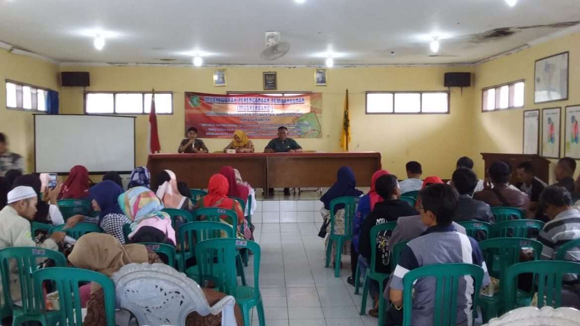 Kelurahan Sukakarya Menggelar Musyawarah Tentang Veripikasi Data Kemiskinan