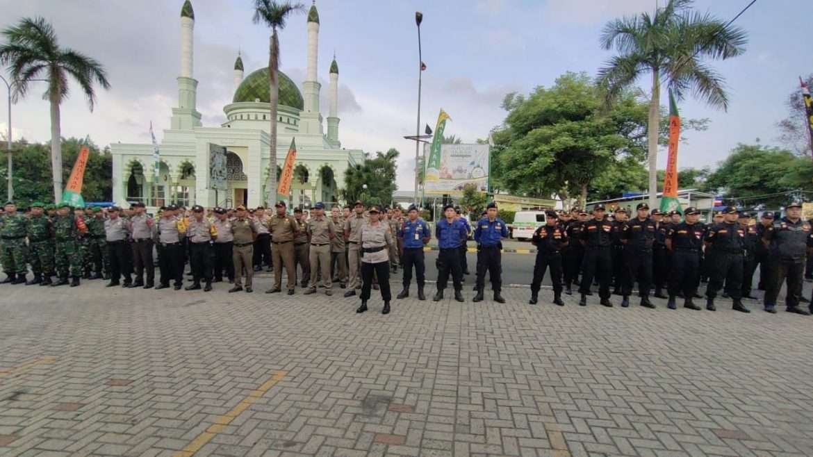 Polsek Ciledug Gelar Apel Pasukan Gabungan Siagakan 200 Personil Amankan Perayaan NATARU