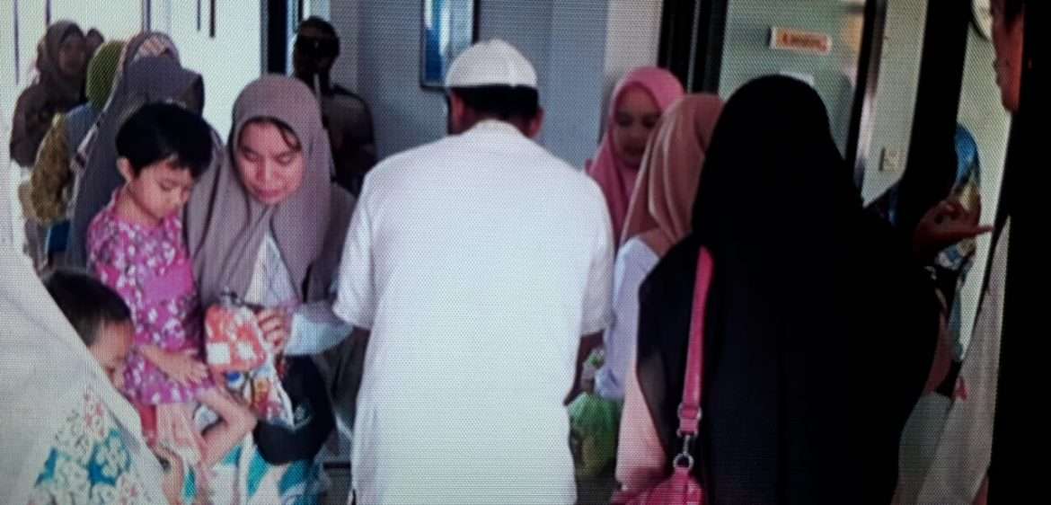 Peringati Maulid Nabi Muhammad SAW, Klinik Altha Medika Bagikan 800 Paket Sembako