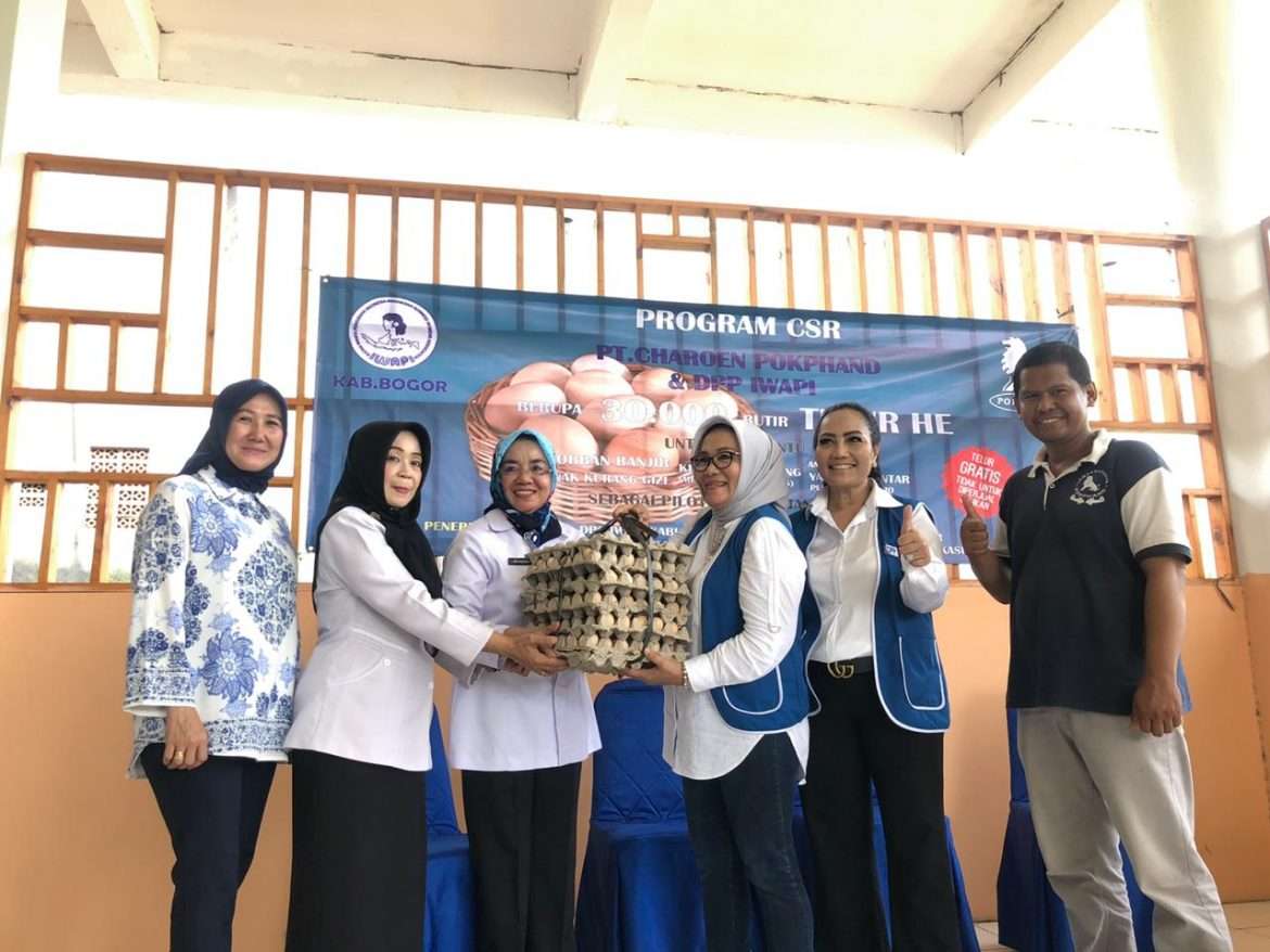 IWAPI Berikan 30 Ribu Telur, Bantu Penuhi Gizi Korban Bencana