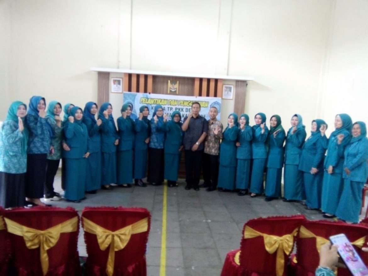 Pelantikan Dan Pengukuhan Ketua TP PKK Tingkat Desa se-Kecamatan Kadugede Periode 2020-2025