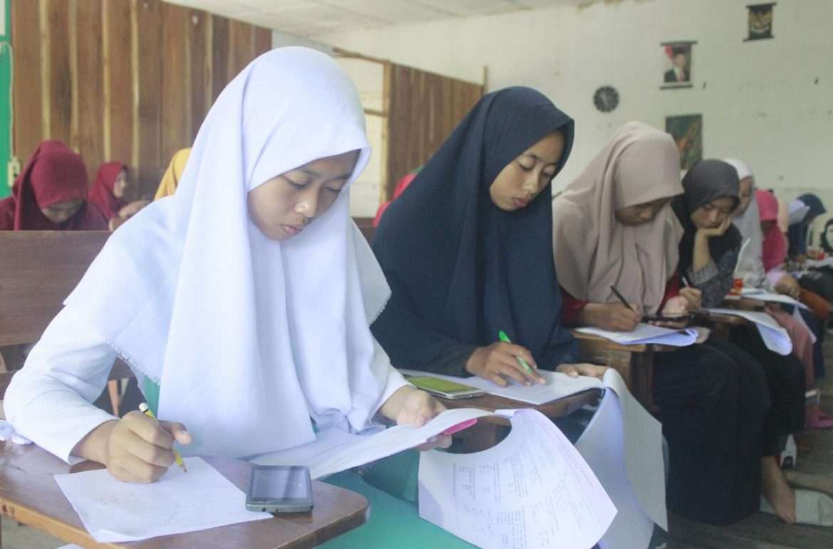 Santriversitas Blora 2020 Lakukan Seleksi tahap Pertama Peserta Masuk Bimbel