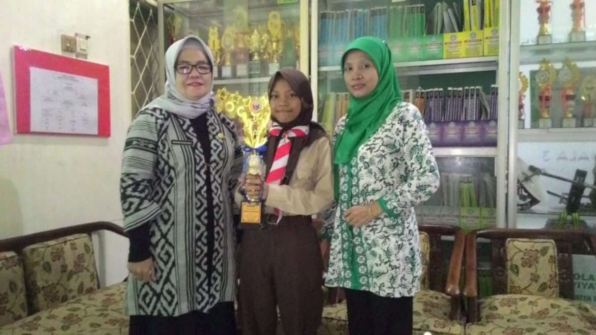 Ririn Melani Jawaranya Matematika SDN Cimandala 03