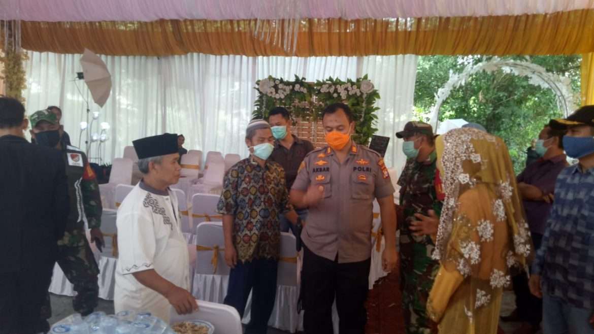 Ini Yang Terjadi Jika Masih Nekat Adakan Pesta Resepsi Pernikahan