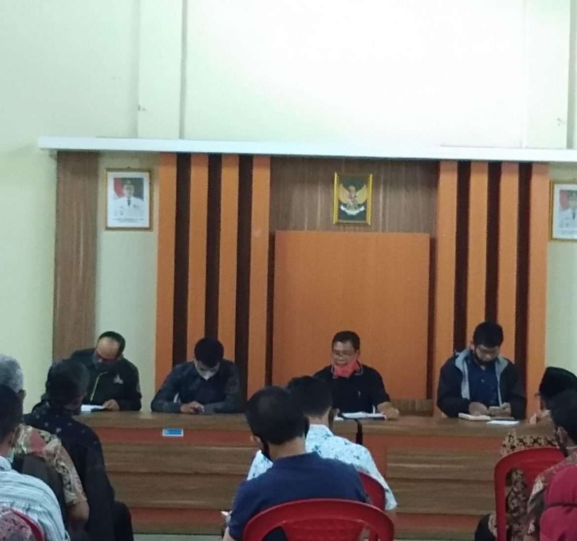 Camat Kadugede Sosialisasikan Penggunaan Dana Desa Cegah Covid-19