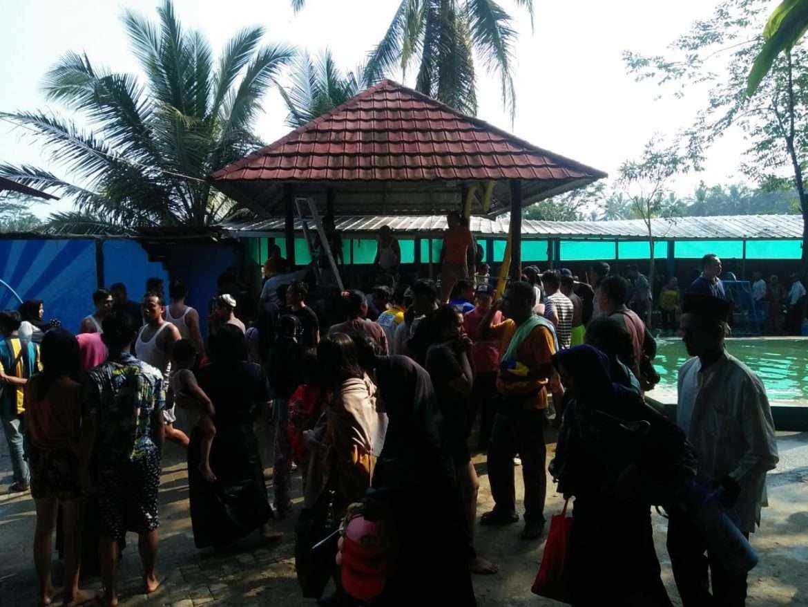 Bocah Lima Tahun Terpeleset ke Kolam Pemandian Air Panas Alam Sari Cisorong