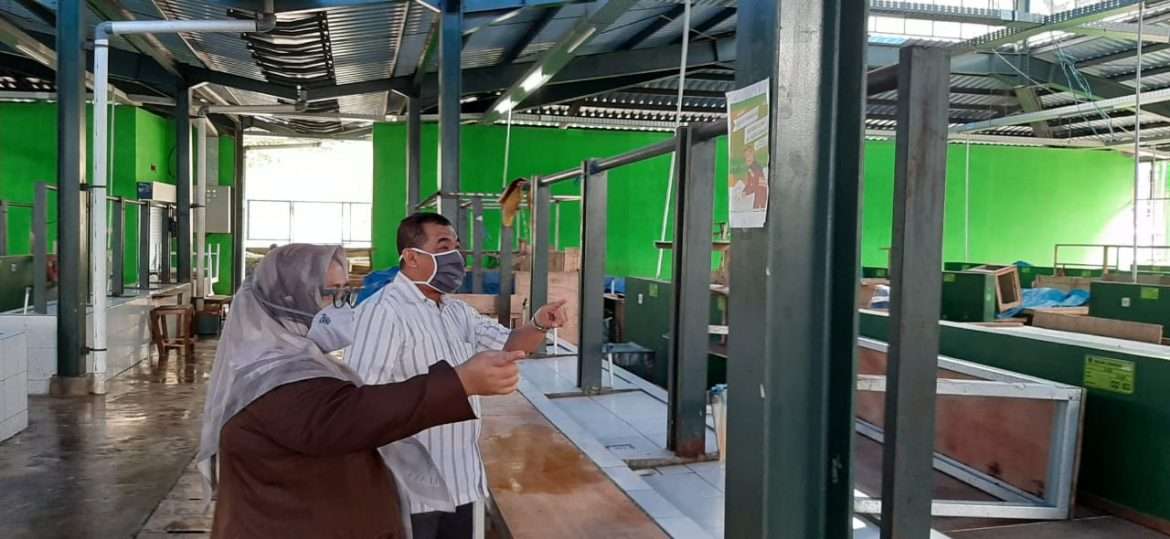 Pasar Cisarua Sudah Berhijab??