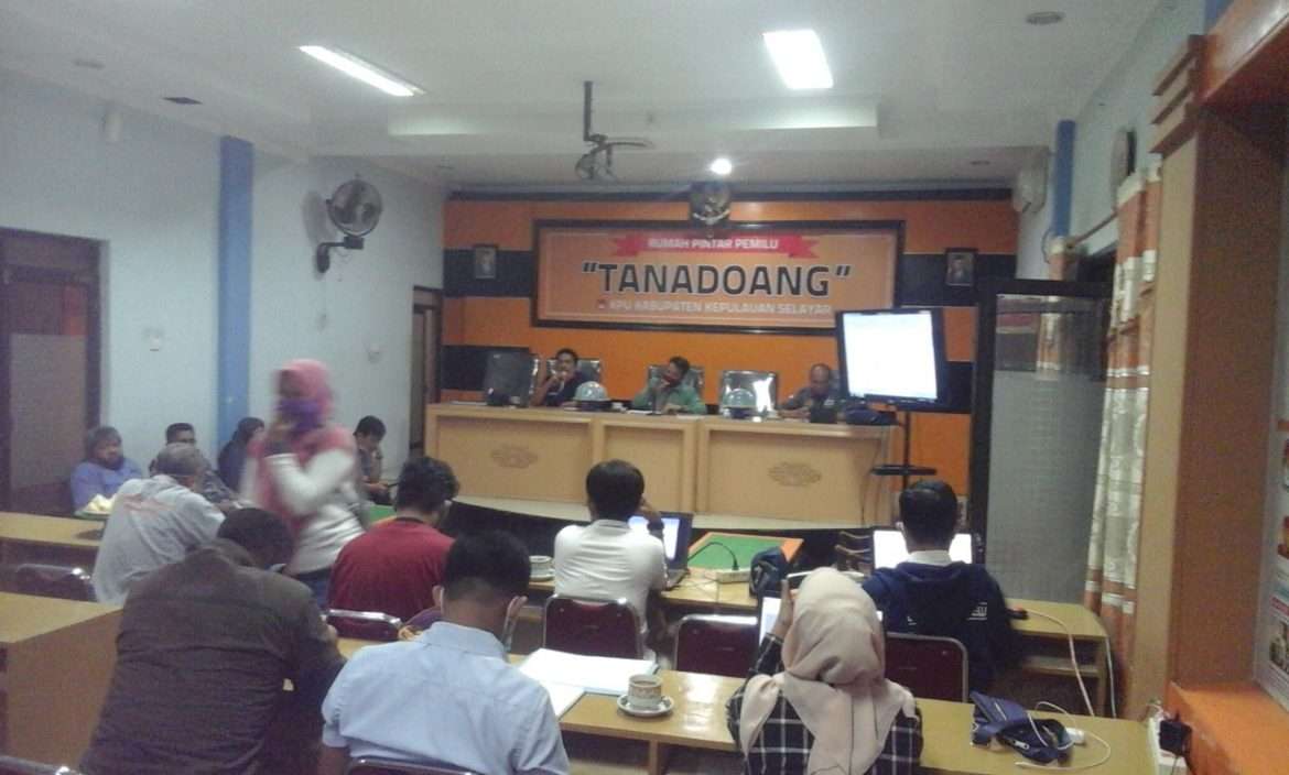 KPU Kepulauan Selayar Evaluasi Tahapan Verifikasi Faktual Pilkada
