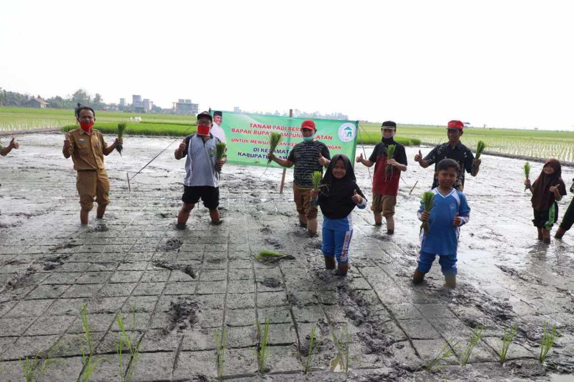 Silaturahmi Dengan Gapoktan, Bupati Apresiasi Keberadaan P4S Desa Sukapura