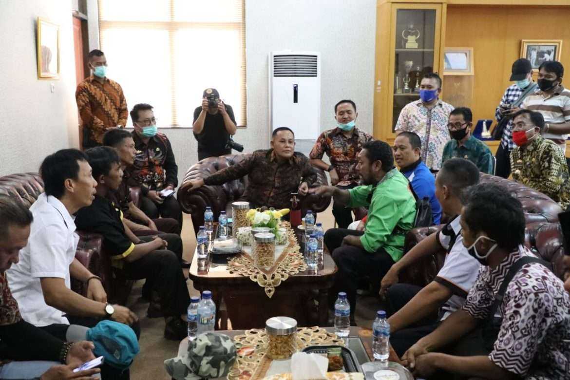 FKBPD Tuntut Kesejahteraan, Nanang Janji Naikkan Tunjangan BPD di Perubahan