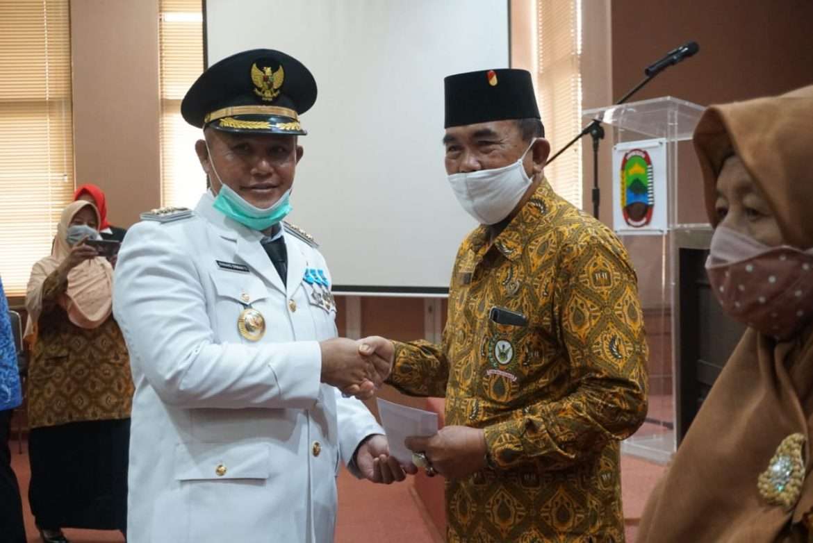 HUT RI Ke-75, Nanang Ermanto Silaturahmi dan Beri Tali Asih Pejuang Kemerdekaan