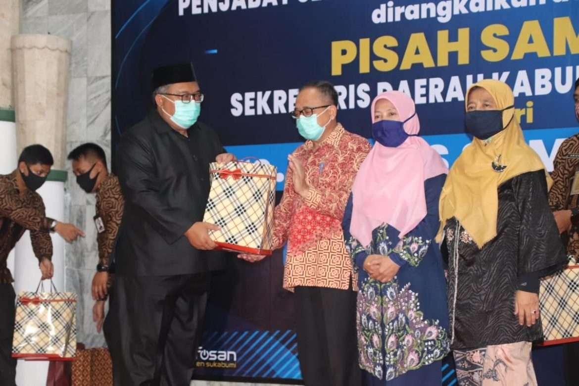 “Pelantikan Sekda”, Bupati Pertahankan Prestasi Dan Perkuat Kerjasama Tim