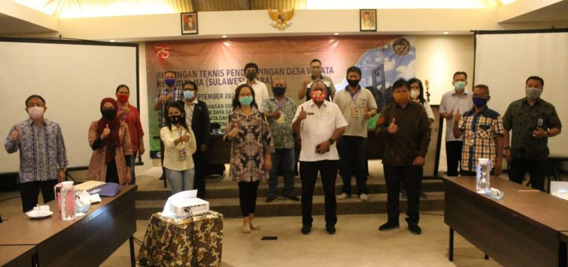 Kemenparekraf dan Unsrat Tingkatkan Kualitas SDM Kampung Wisata Tongkaina Melalui Bimtek Pendampingan