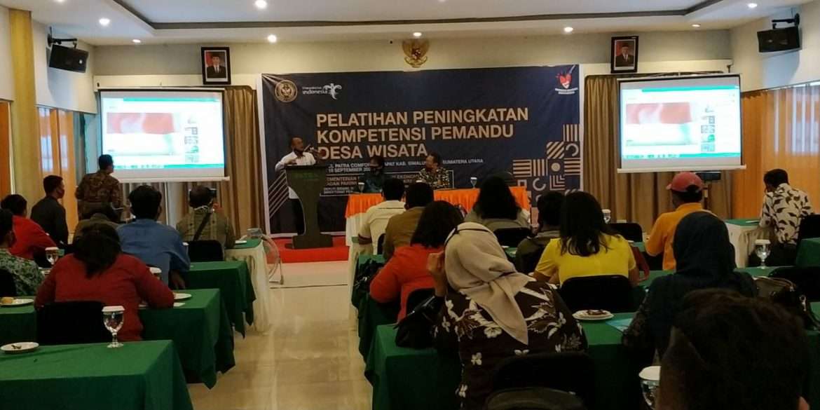 Pemandu Wisata di Kabupaten Simalungun Dapatkan Pelatihan Peningkatan Kompetensi dari Kemenparekraf