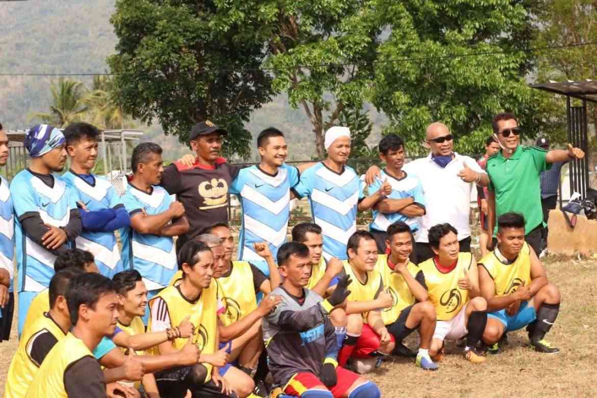 DPK Cibatu Jajal Kesebelasan DPK BL. Limbangan Jelang APDESI CUP I