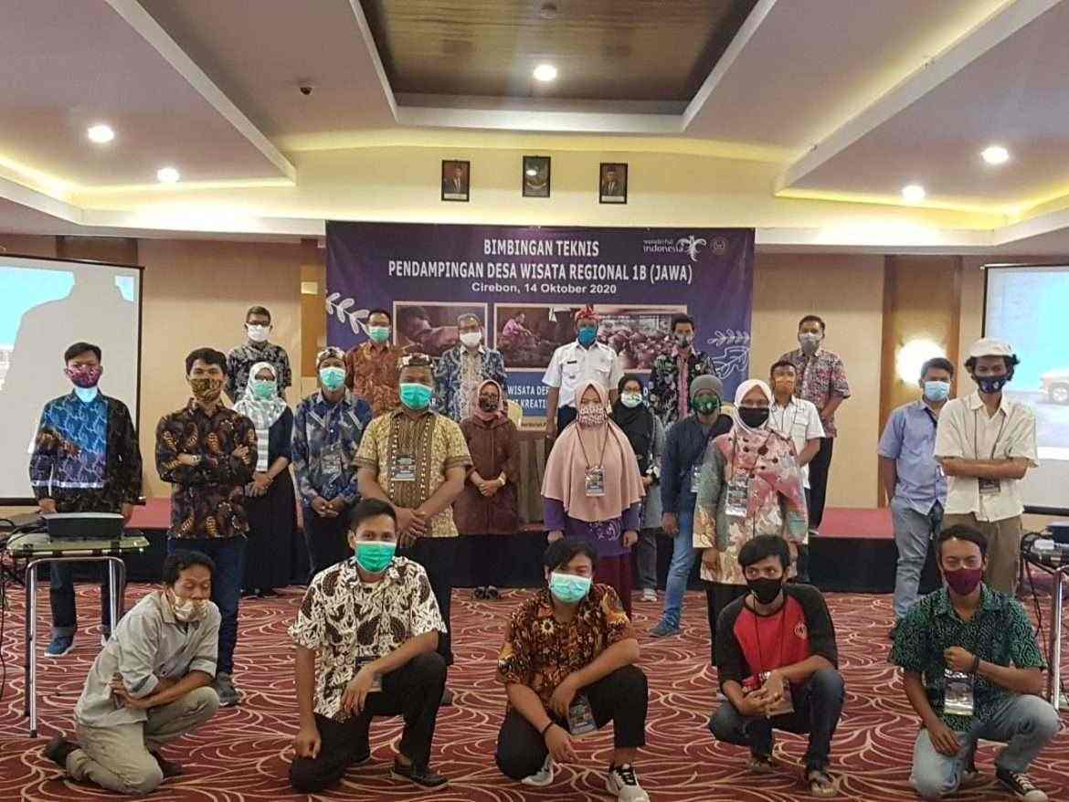 Kemenparekraf Gandeng ISBI dalam Bimtek Pendampingan Desa Wisata di Cirebon