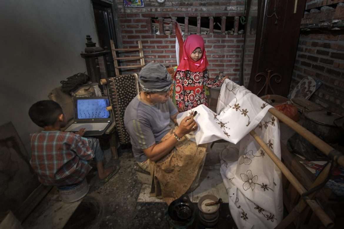 Ada Pelatihan Membatik Tiap WeekEnd di Galeri UMKM Taman