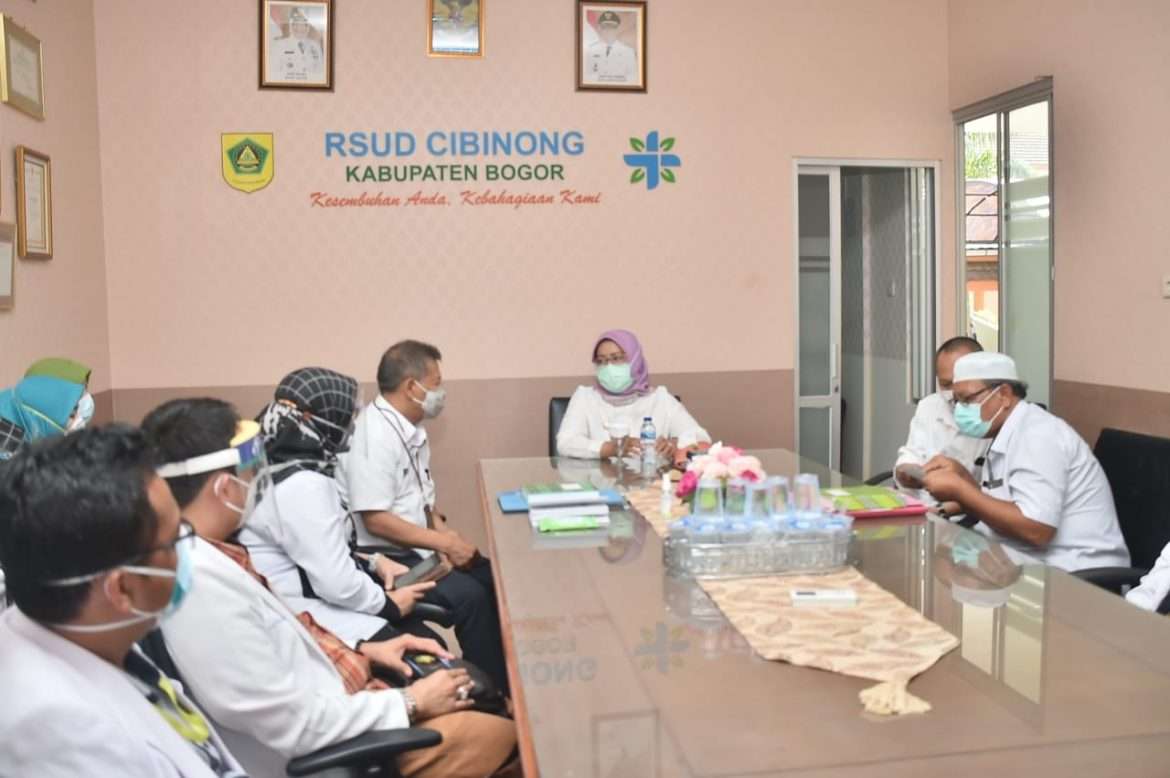 Hari Pertama Bekerja, Bupati Bogor Kunjungi RSUD Cibinong