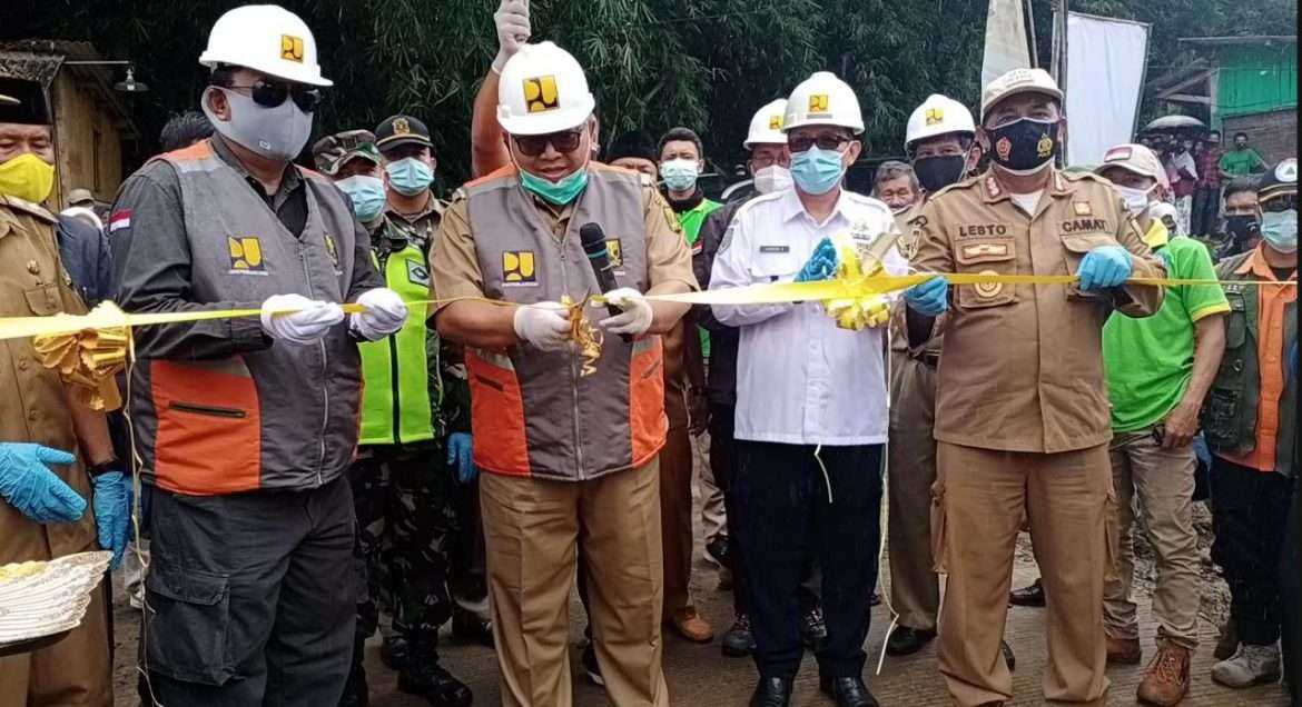 Jembatan Ciheulang V Resmi Di Buka, Bupati: Saya Titip Jembatan  Ini.
