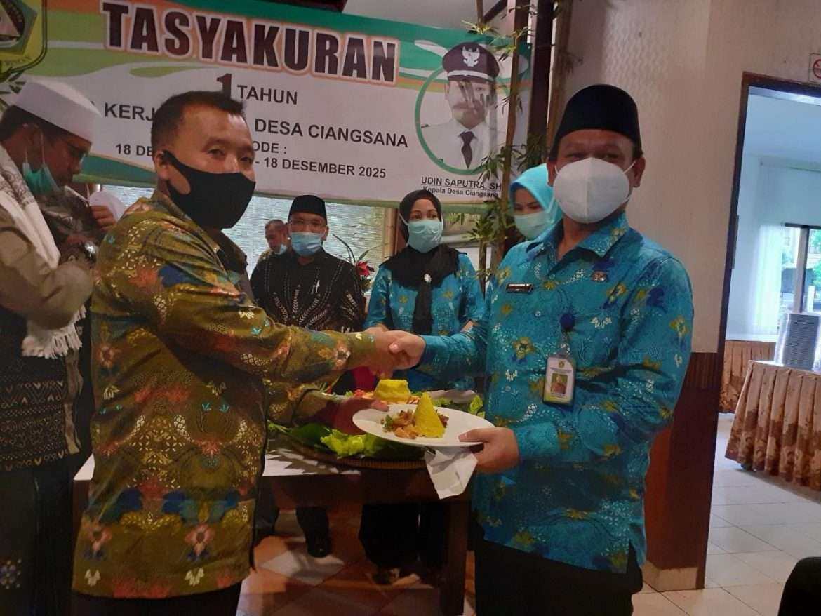 Satu Tahun Masa Kerja Sebagai Kepala Desa, Udin Saputra Adakan Syukuran