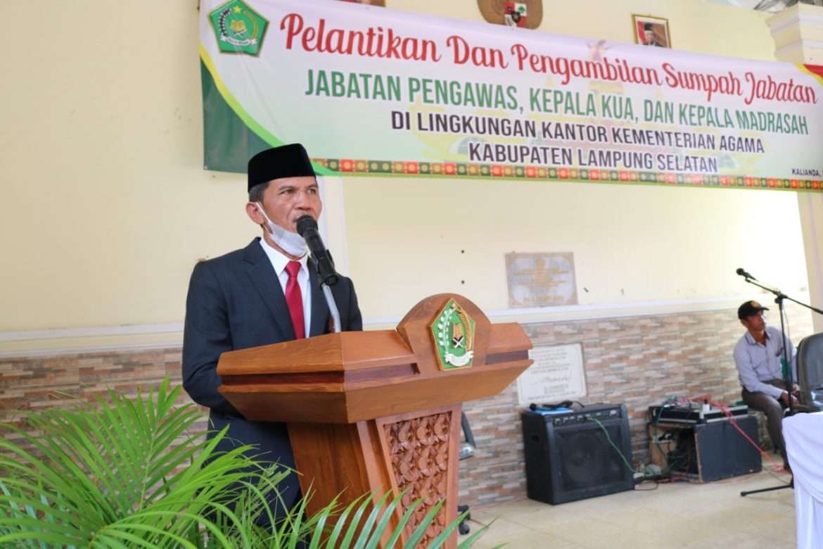 Kepala Kemenag H.Ashari Melantikan Dan Pengambilan Sumpah, Pengawas Kepala KUA Hingga Kepala Sekolah
