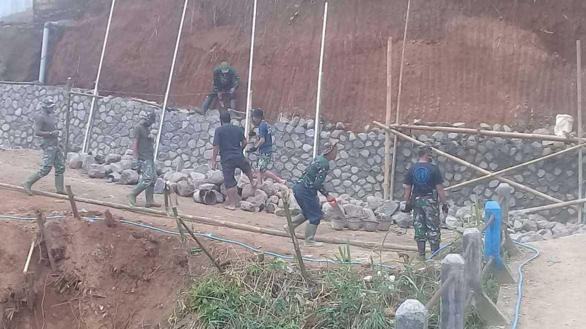 Ini Kata Danki “Pembangunan TPT Tebing Dua Hari di Perkirakan Selesai”