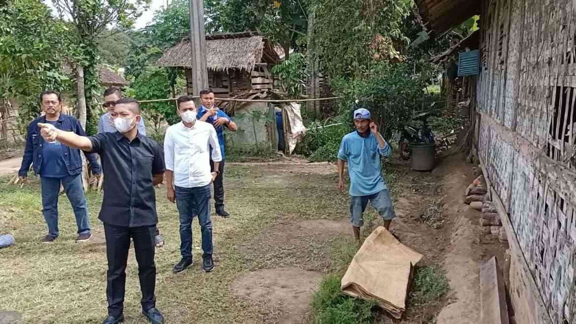 Moch Nabil Jayabaya Kunjugi Rumah Warga Tidak Layak Huni Yang Akan Di Bangun