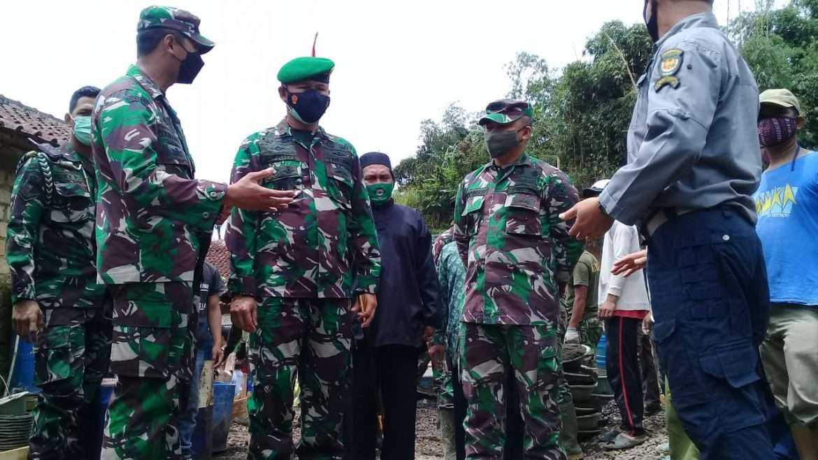 Danrem 061/SK Kunker Di TMMD Ke 110 Kodim 0607/ Kota Sukabumi, Apresiasi Gotong Royog Hingga Hasilkan Over Prestasi