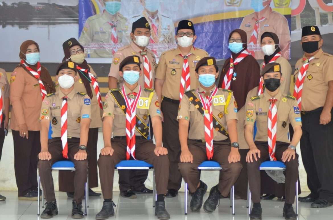 Raih Prestasi Tertingi, Ketua Kwarcab Pramuka Kabupaten Bogor Kukuhkan 27 Orang Pramuka Garuda