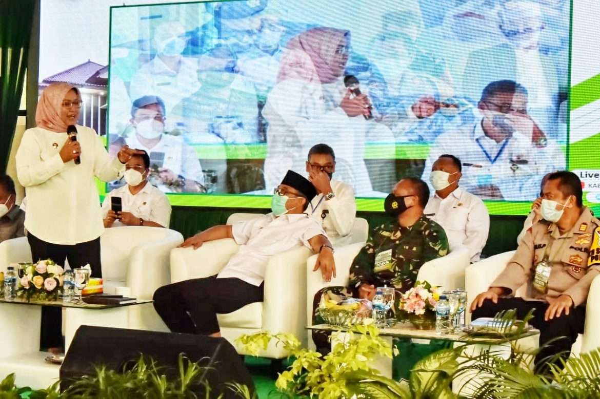 Bupati Tegur Sekolah Yang Melaksanakan PTM Tanpa Patuhi Protokol Kesehatan