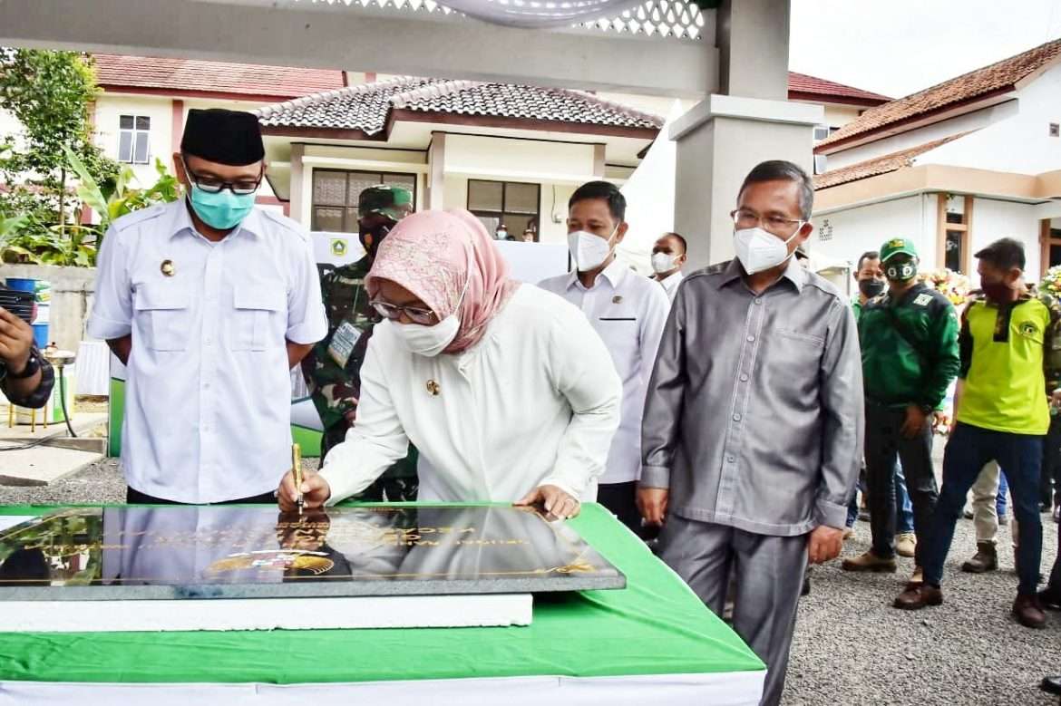 Kantor Baru Kecamatan Pamijahan Diresmikan, Bupati Minta Camat Tingkatkan Layanan Kepada Masyarakat
