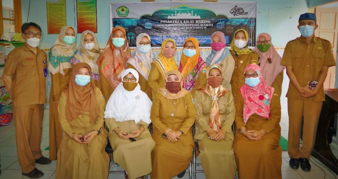 Di Bulan Ramadhan SDN 1 Rangkas Barat Adakan Pesantren Kilat