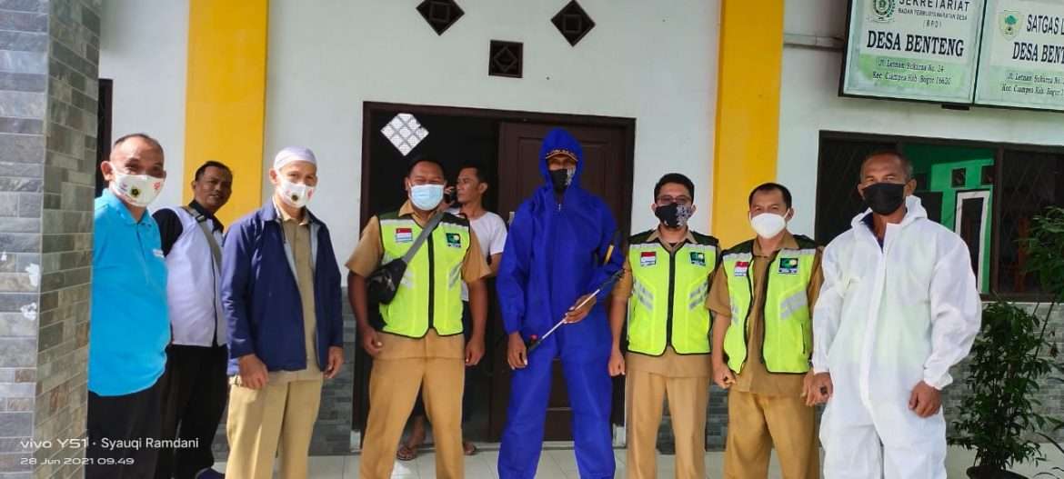 Jalani Karantina,Warga Benteng Dapatkan Bantuan Sembako